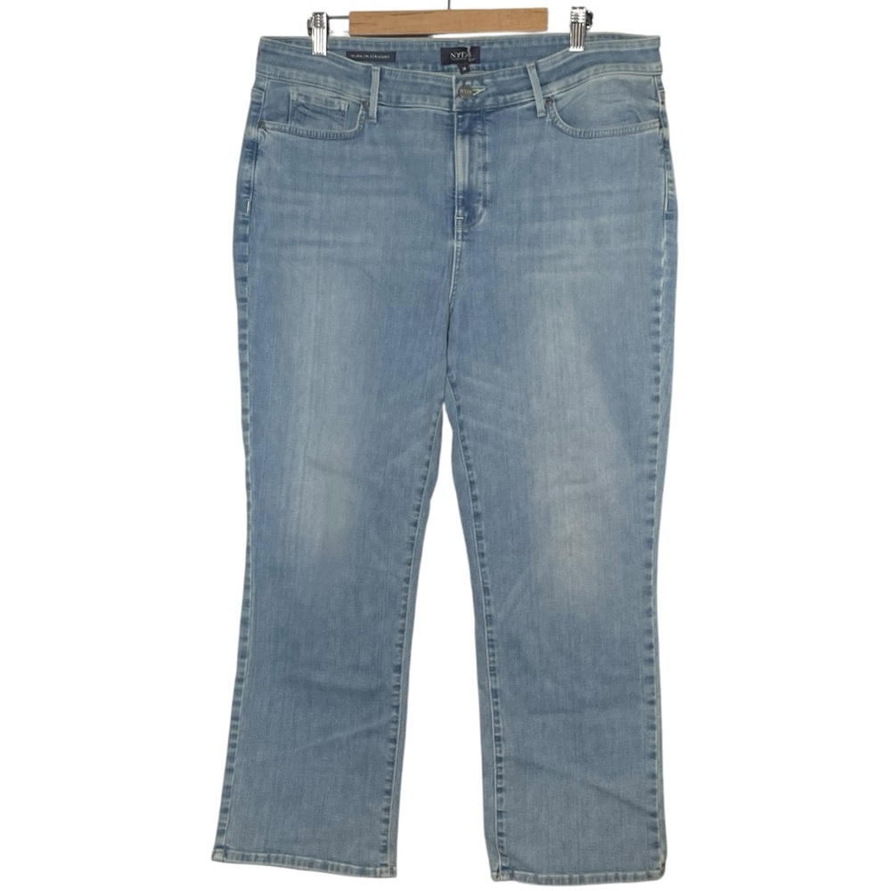 NYDJ Marily Straight High Waist Light Wash Denim Jeans Size 16 Lift Tuck Casual